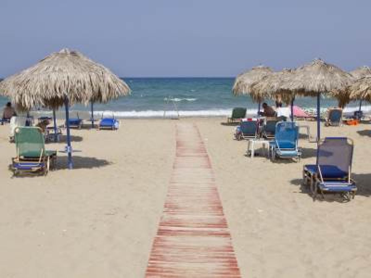 Car rental Akrotiri